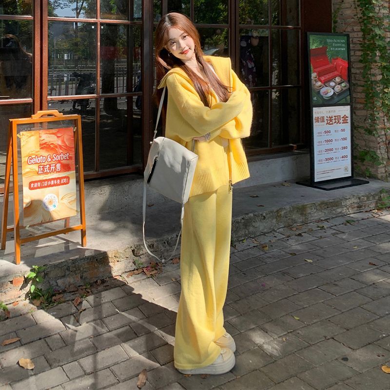 松弛感穿搭套装黄色宽松毛衣开衫外套女秋冬新款休闲阔腿裤两件套|undefined