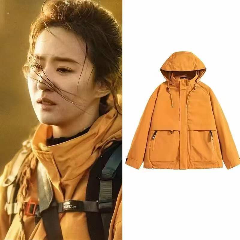 『バラの物語』黄亦玫劉亦菲は同じ高品質の屋外突撃服で水をかけない登山コートです。|undefined