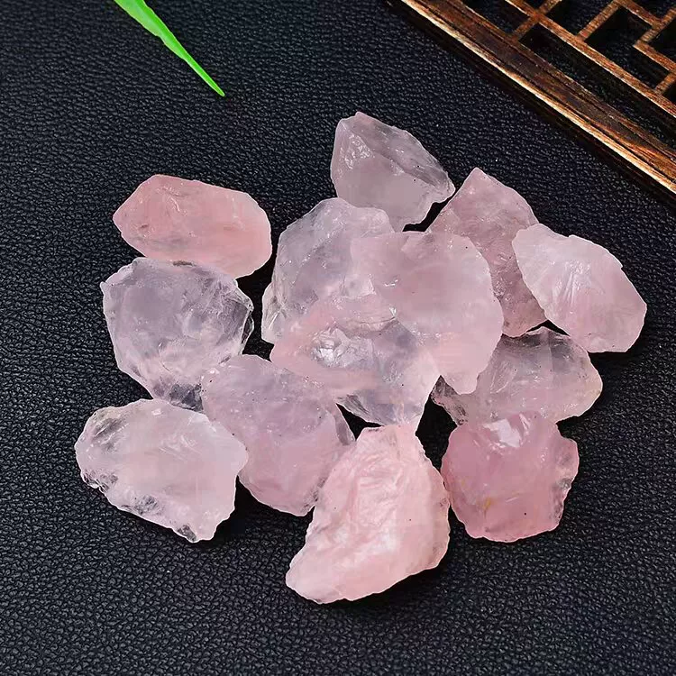 Organic crystal, natural ore, carved sample, training