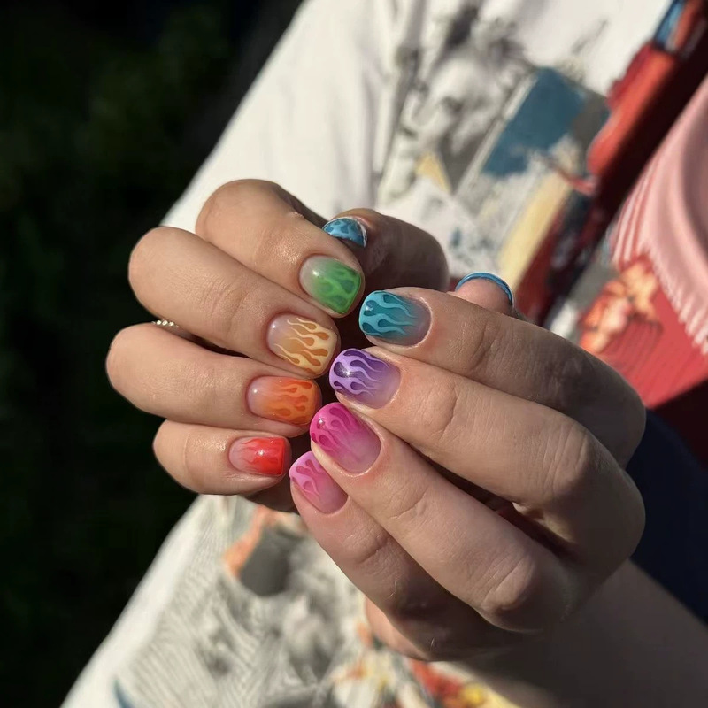 American Retro Rainbow Flame Wearable Nails, Korean Style Sweet and Cool Gradient Nail Pieces, Reusable Nail Stickers, 24 Pieces American Retro Rainbow Flame Wearable Nails, Korean Style Sweet and Cool Gradient Nail Pieces, Reusable Nail Stickers, 24 Pieces