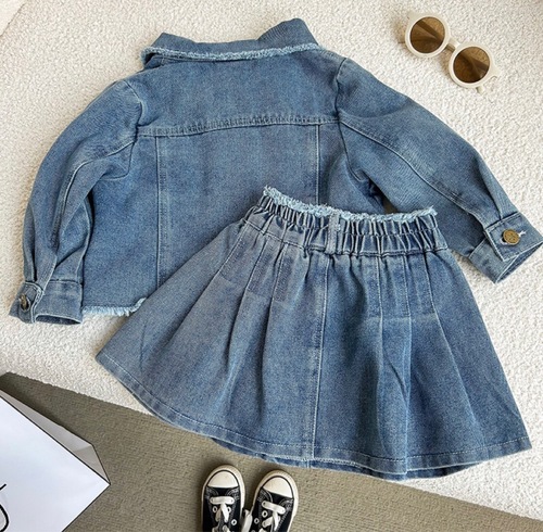 2024 New Kids' Retro Collar Long-Sleeve Denim Jacket and Plicated Skirt Set for Boys and Girls, Fashionable and Trendy