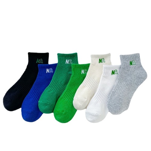 Socks women's summer socks trendy ins green Internet celebrity spring and autumn pure cotton sports basketball NA white Japanese mid-tube socks