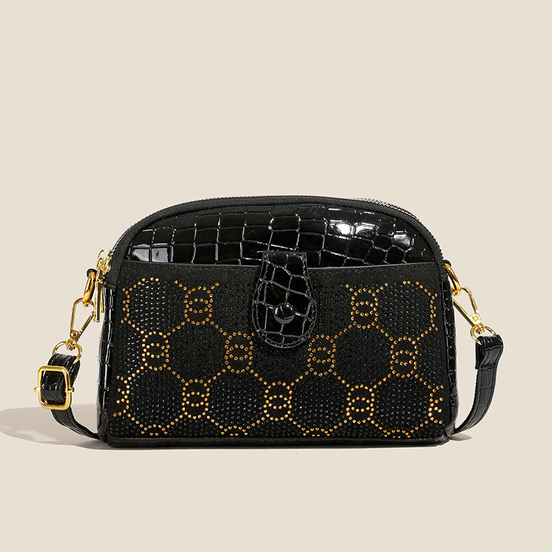 Mochila de hombro de cuero suave 2024, nueva bolsa de moda para damas, bolsa de madres de mediana edad.