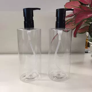 厂家定制500ml圆瓶沐浴露瓶 l透明PET塑料瓶乳液瓶洗护用品分装瓶