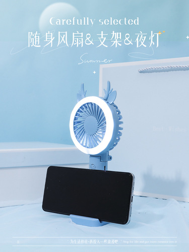 The birthday girl gave her best friend a practical 520 gift box for her girlfriend’s child’s 18-year-old graduation.