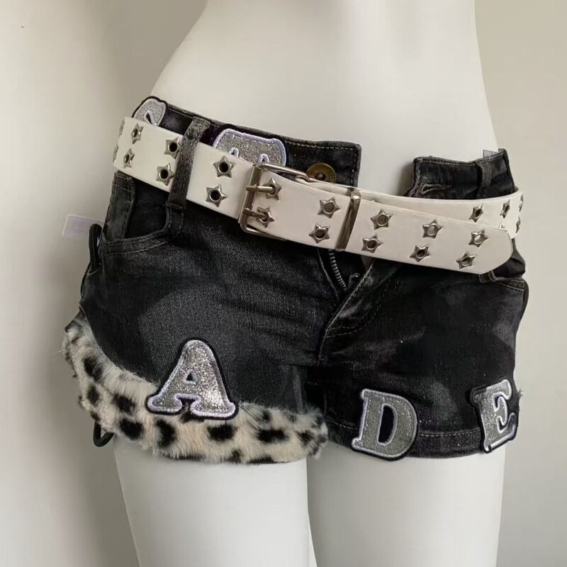 American Hot Girl Shibuya—Letter Leopard Print Ramake Summer New Women's Slimming Low-Waist Black Denim Shorts American Hot Girl Shibuya—Letter Leopard Print Ramake Summer New Women's Slimming Low-Waist Black Denim Shorts