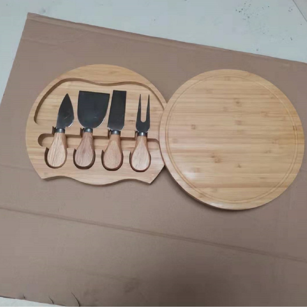 Tabla de cortar de bambú tabla de cortar de queso tabla de cortar de bambú en stock comercio exportación