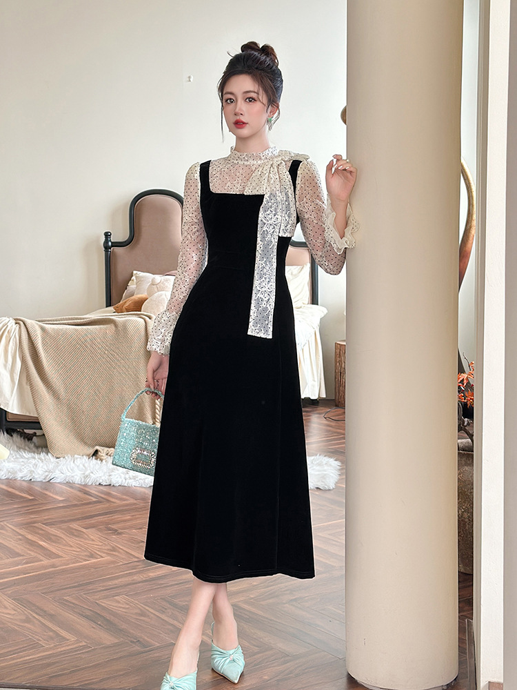 Váy maxi nữ hai dây giả nhung kiểu Pháp, ren chấm bi, thiết kế ôm eo tôn dáng — Đen và trắng