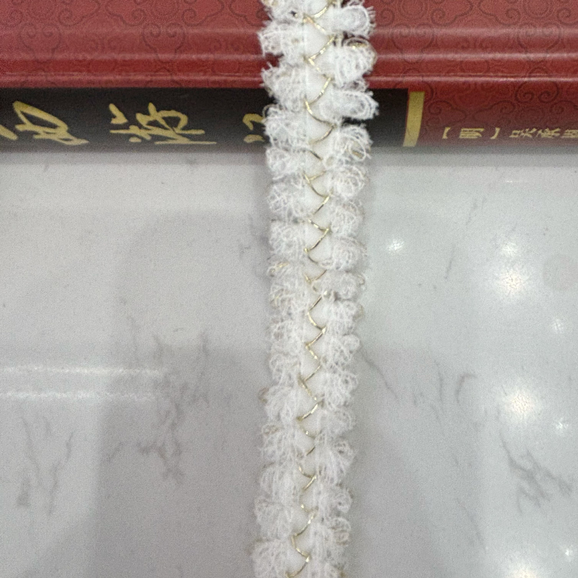 En stock Ventas Directas Chanel estilo de encaje de lana Cruz ciempiés accesorios de encaje de lana ropa para niños Hanfu Accesorios