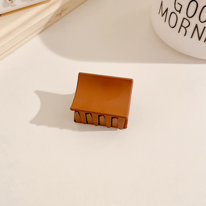 Clip de pelo marrón grande Nueva horquilla cuadrada accesorios para el cabello clip de horquilla simple Cabeza trasera clip de pelo clip de tiburón tocado