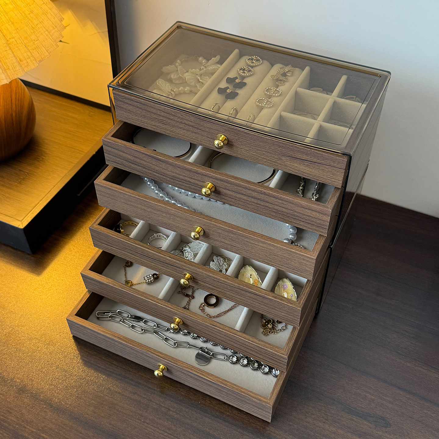 Transparent storage system