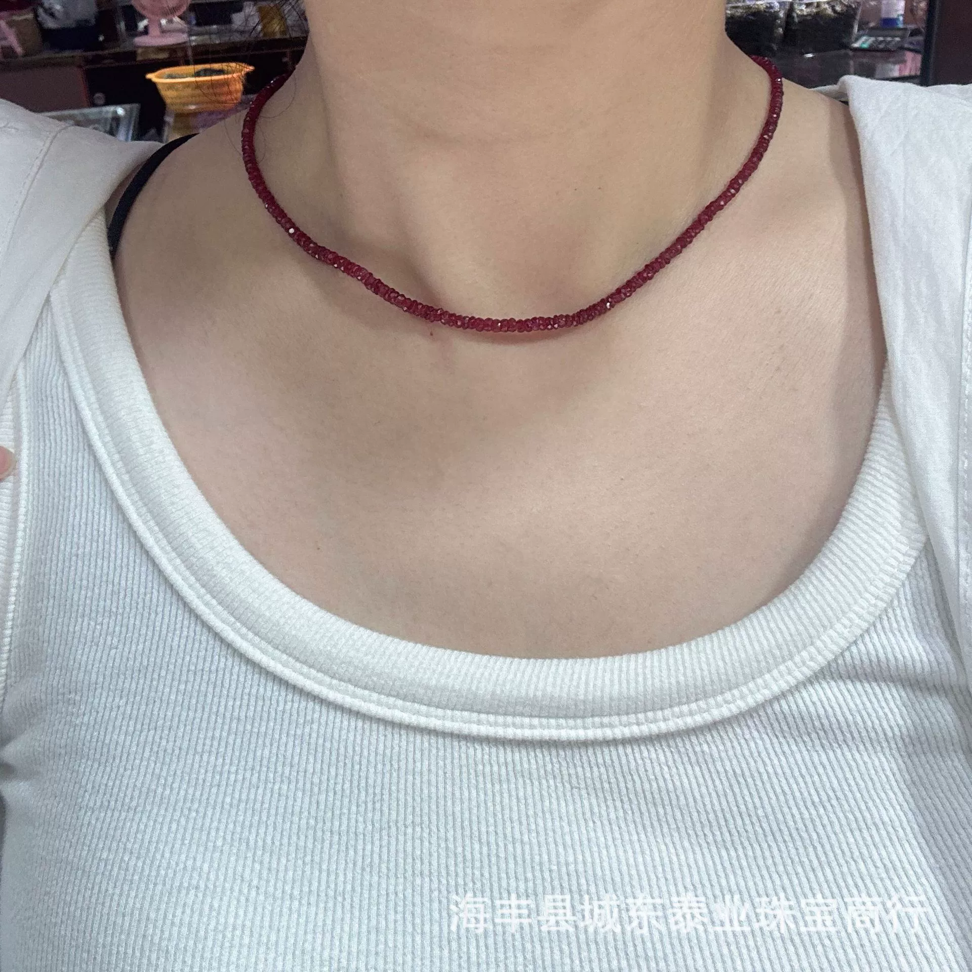 Фабрика оптовая рубиновая резка счеты бисера длинная цепочка ожерелье рубиновая резка рога импортная голубь кроваво-красное сокровище