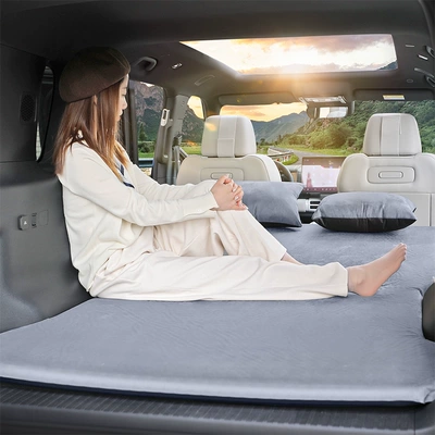 Vehicle-mounted inflatable bed Cheng Bao Titanium 7 Car Inflatable