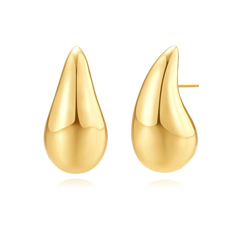 Gota de agua brillante dorada