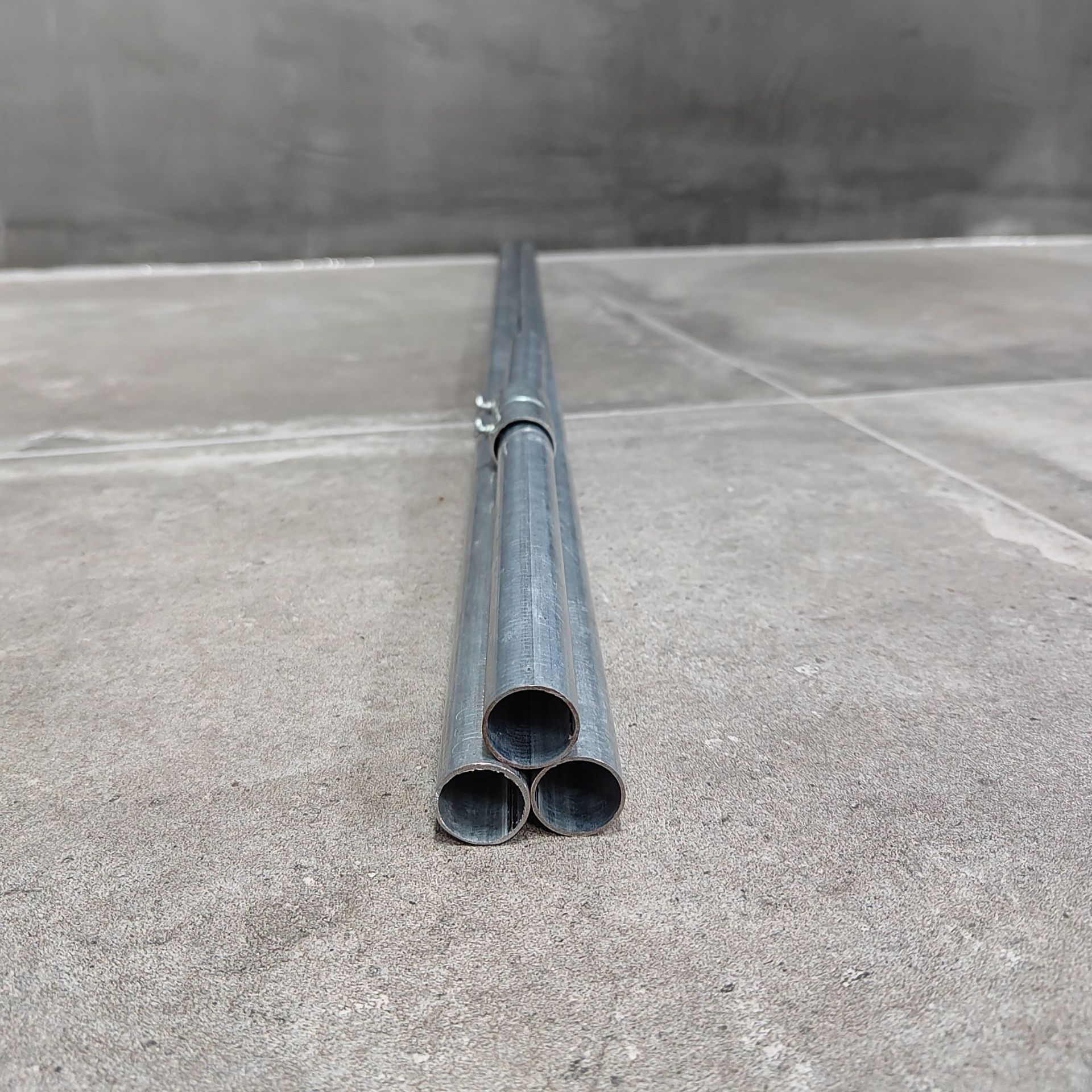 LESSO 联塑国标镀锌线管20穿线管明装链接管金属防火工程