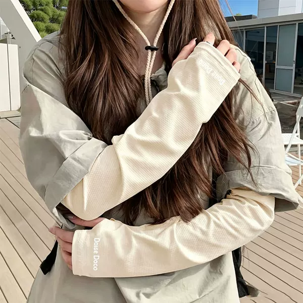 Ice Sleeve Sun Protection Arm Sleeves 2026 New Model Ice Silk Arm Sleeves for Women, Summer Thin Loose UV Protection for Cycling and Driving