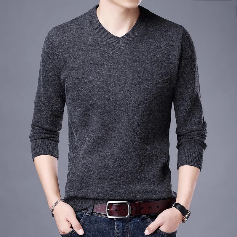 V-neck/dark gray