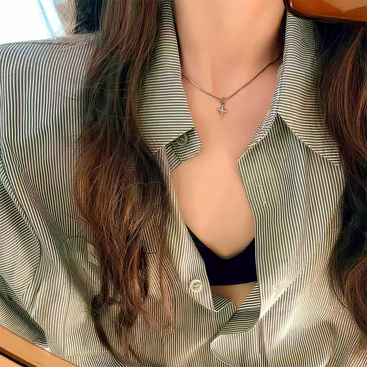 ins欧美冷淡风个性十字芒星锁骨项链男女时尚百搭简约蛇骨颈链潮