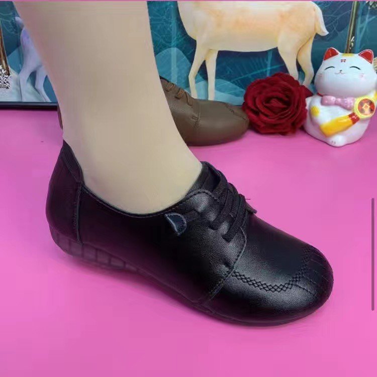 Zapatos de la mujer superficial Lefour zapatos de cabeza redonda primavera y otoño zapatos de mediana edad zapatos casuales zapatos de mujer fábrica al por mayor