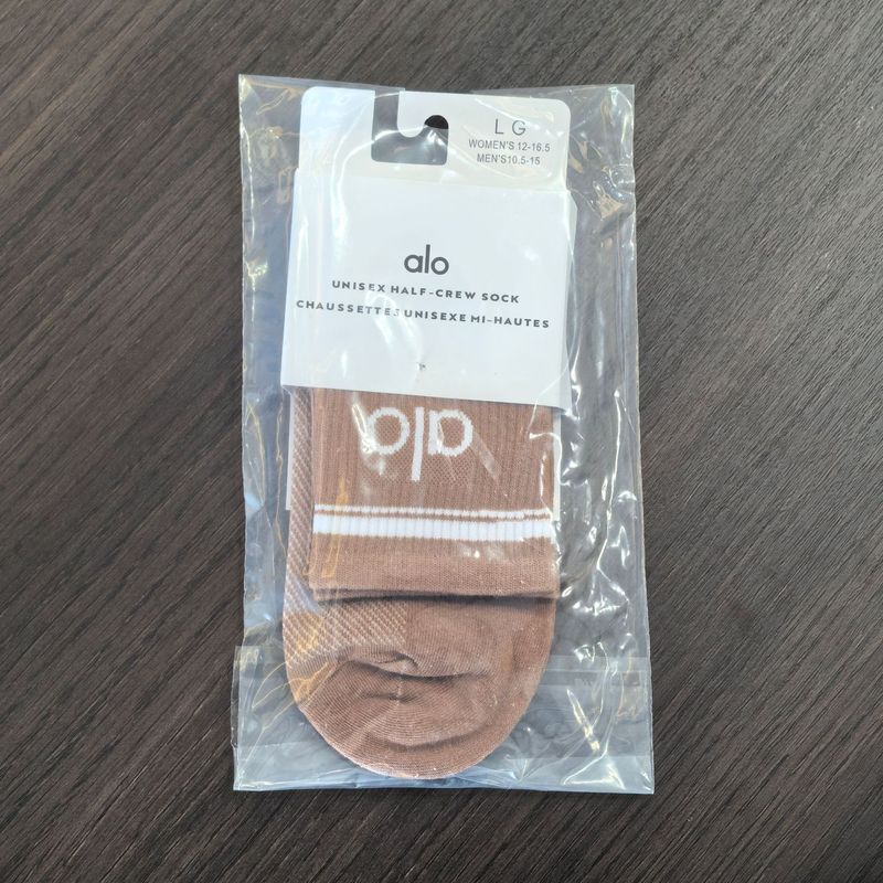 alo秋冬用ロング丈ピラティスソックス ランニングフィットネスファッション 吸汗通気性 輸出用個別包装 ヨガソックス|undefined