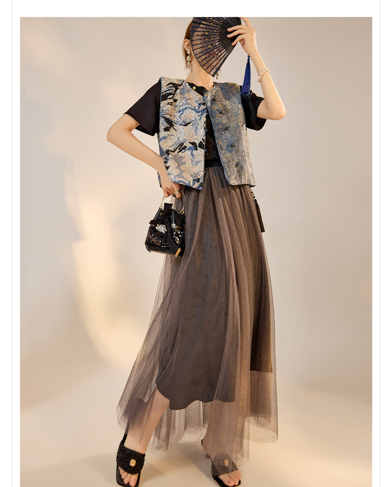 Áo vest nữ phong cách Trung Hoa mới 2026, thiết kế thêu sequin, chất rayon sang trọng — Đen, Màu huyền ảo, Xanh lam chi tiết 24