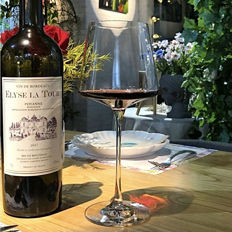 Conjunto de copa de vino cuadrado de vidrio de cristal de lujo europeo copa de vino de alta calidad borgoña copa de pie 535ml