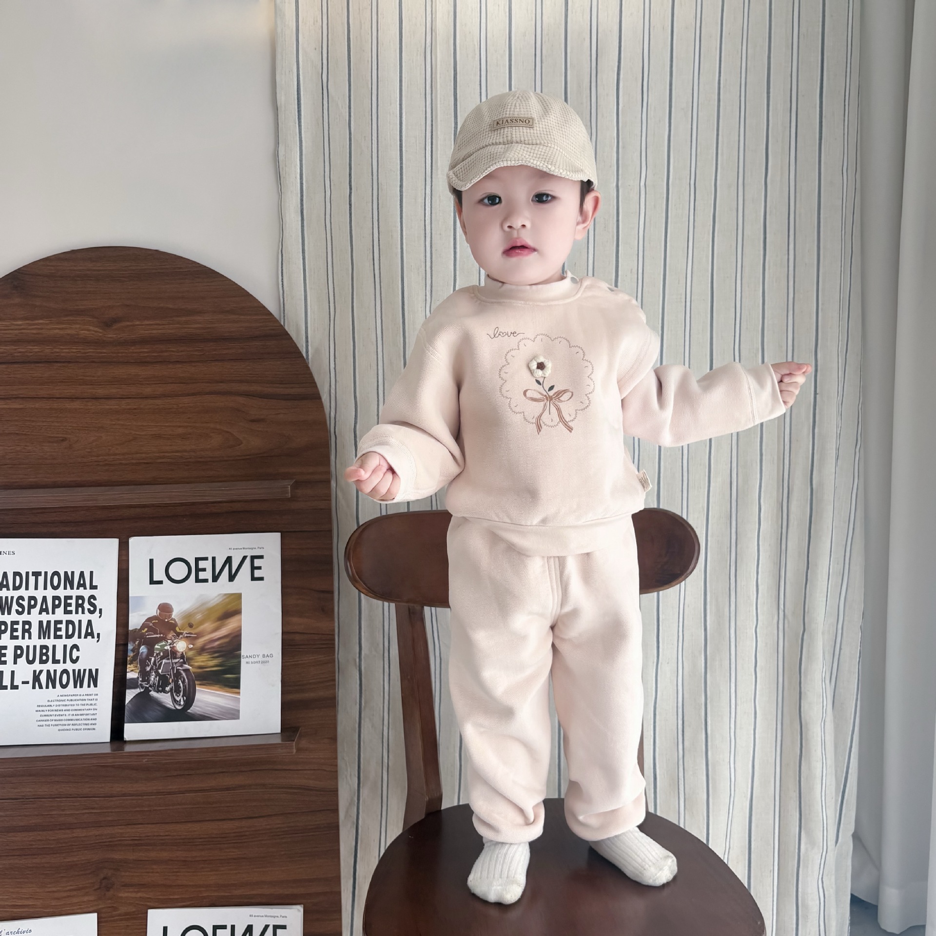 婴儿衣服秋冬季加绒加厚中小童外出套装A类男女宝宝秋装安阳童装