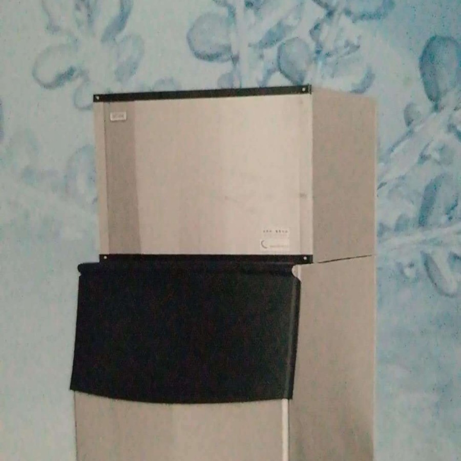 批发供应雪鹿制冰机SD-480P雪花机商用厨房设备后厨制冰机