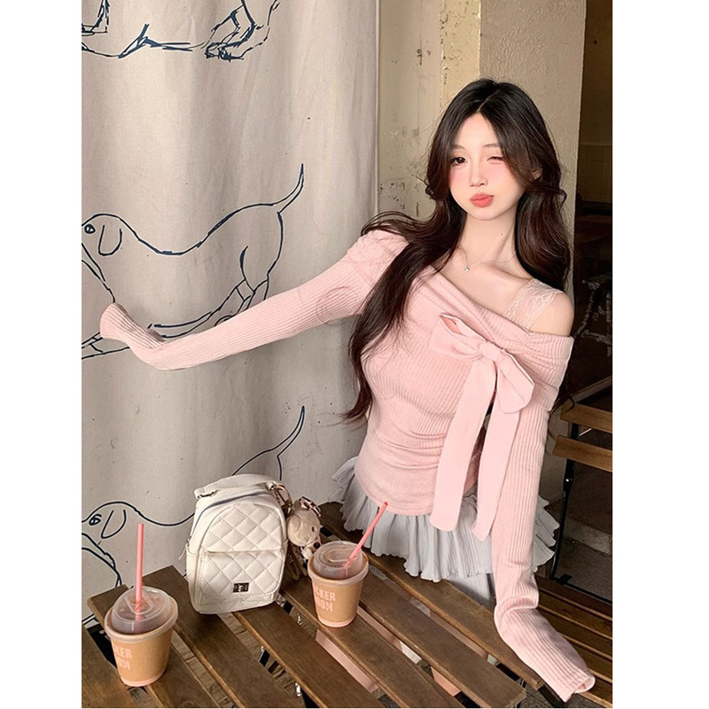 One-Shoulder Sexy Age-Reducing Pink Bottoming Shirt for Women in Autumn and Winter Sweet and Spicy Bow Lace Splicing Off-Shoulder Pure Lust Top
