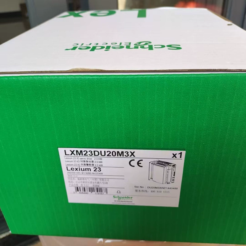 Новый оригинальный LXM23 сервопривод LXM23DU30M3X трехфазный 200...255V-3000W в наличии