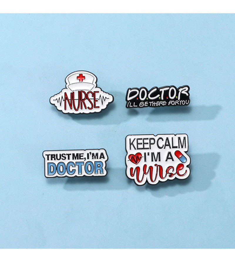 Zinc alloy Material Cartoon Pin Letter Zinc Alloy Enamel Unisex Brooches