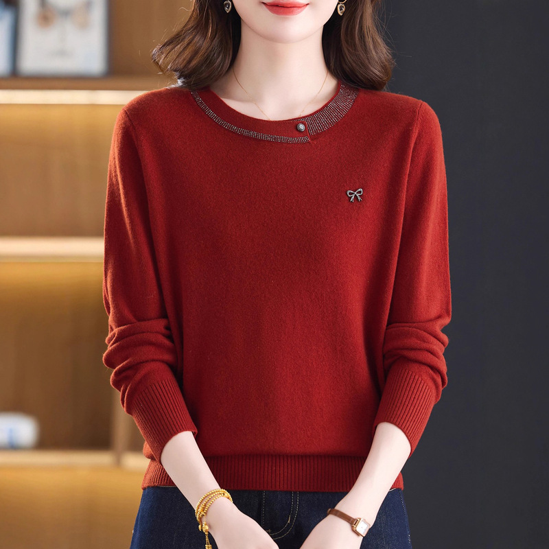 Fashionable Round Neck 100 Pure Wool Sweater for Women Autumn and Winter 2025 New Loose Large Size Mother Sweater Knitted Bottoming Shirt Fashionable Round Neck 100 Pure Wool Sweater for Women Autumn and Winter 2025 New Loose Large Size Mother Sweater Knitted Bottoming Shirt