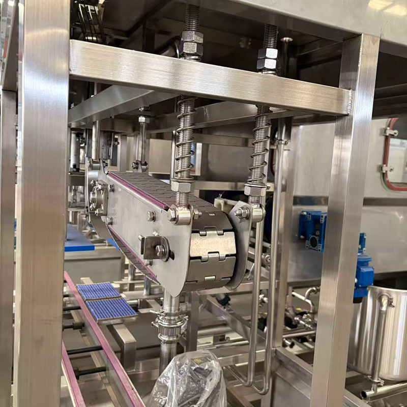 QGF - 300 línea de producción de llenado de barril de agua máquina de llenado automática de fábrica de equipos de llenado de agua pura