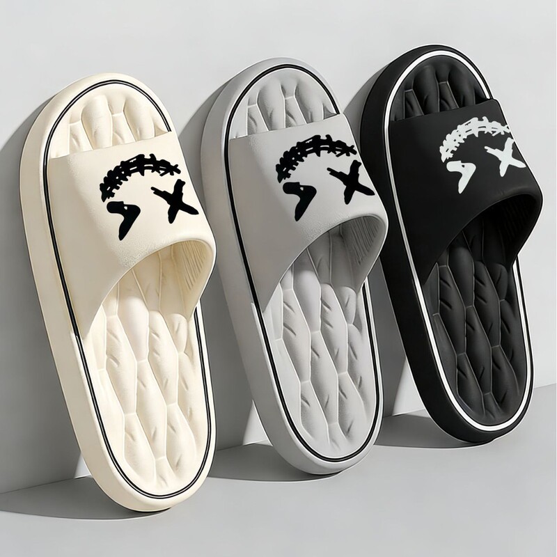 Cross-border supply: Amazon smiley face slippers for men, EVA thick-soled home sandals with a comfortable feel, foreign trade dropshipping
