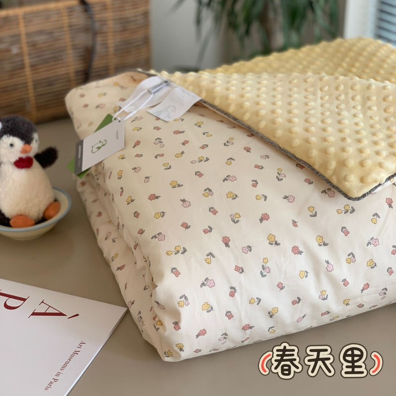 韩国出口企鹅暖绒豆豆被子可机洗ins 复古小碎花全棉春秋大豆被芯|undefined