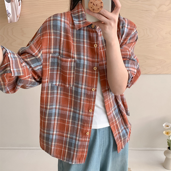 Fashionable trend retro design shirt