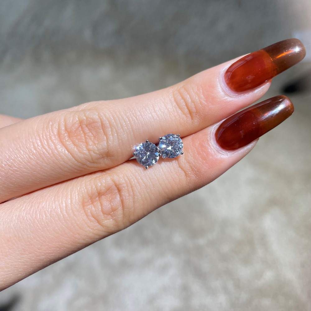 Fashion Geometric Sterling Silver Inlaid Zircon Ear Studs 1 Pair