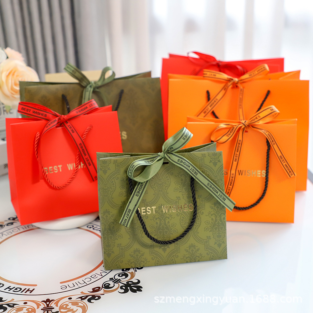 Cumpleaños de alto valor facial Día del Maestro Día de San Valentín Bolsa de regalo de mano Temporada de graduación de lujo ligera Bolsa de regalo Bolsa de mano Bolsa de dulces