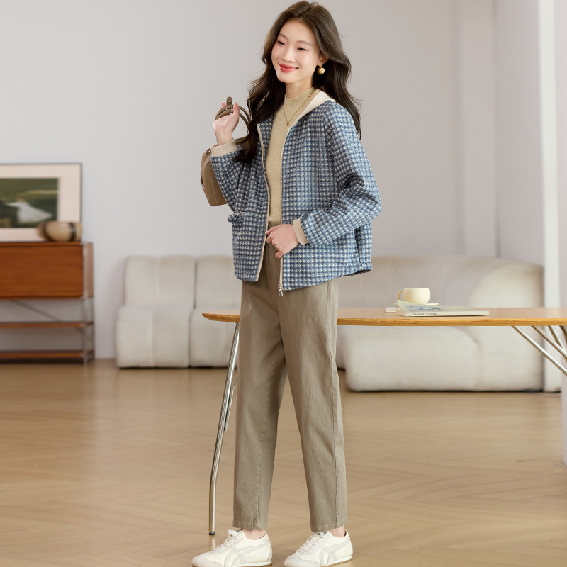 休闲时尚套装女春秋外套妈妈洋气小香风2025年新款成套搭配两件套|undefined