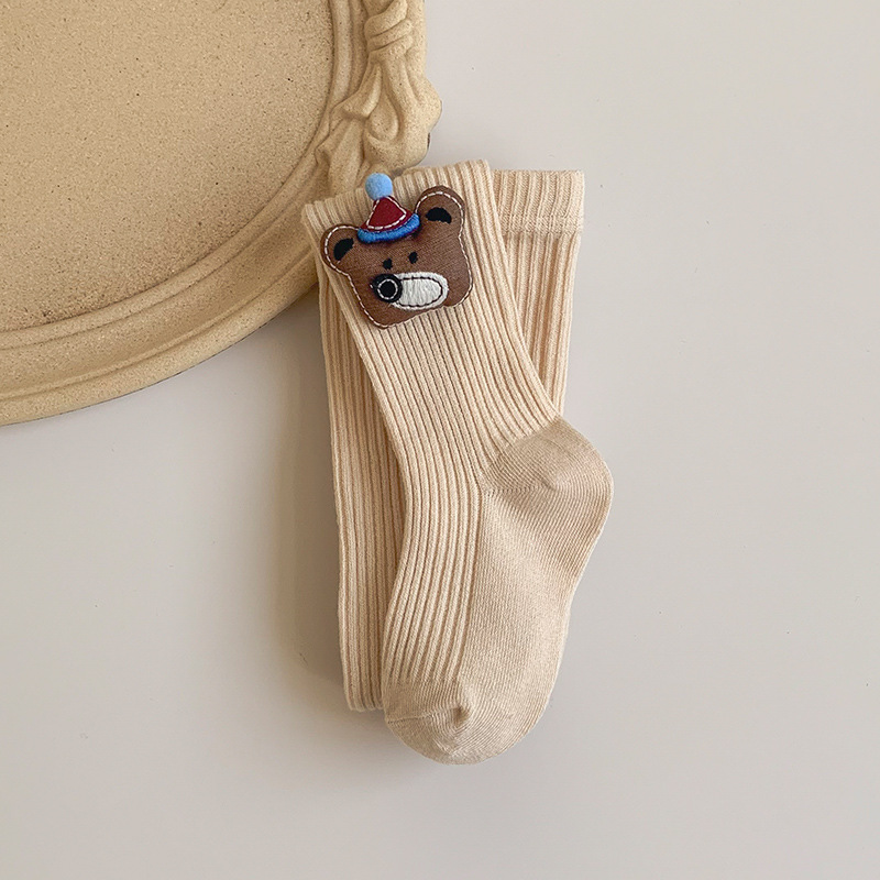 Otoño nuevo oso de cereza de dibujos animados calcetines para niños vestidos con calcetines para niños pequeños y medios