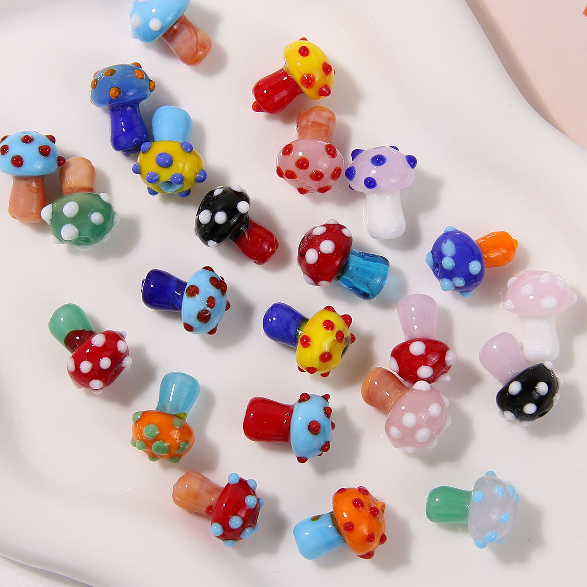 3g Weight Beads Jewelry Making Type 16*12mm Jewelry Making Size DIY Jewelry Accessories Classification 1 Piece Quantity glass Material Mushroom Pattern Polishing Design Casual, Sweet, Simple Style Style 1 Piece 16*12mm Glass Mushroom Beads 3