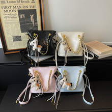 �nʽˮͰ����Ů2026�¿����朗l�μ�Ҹ�°������С��ͨ��б���