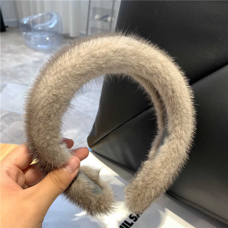 120g Weight Hair Band Hair Accessories Type 1 Piece Quantity Holiday Occasion Plush Material Solid Color Pattern Women's Gender Elegant Style Women's Elegant Solid Color Plush Hair Band 5