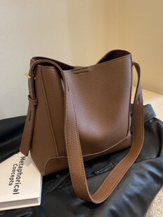 Travel bag, shoulder bag, retro universal one-shoulder bag