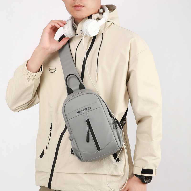 Comercio exterior nuevo bolso de pecho de hombre, moda simple de viaje, bolso de hombro portátil, bicicleta deportiva portátil, bolso de mochila universal