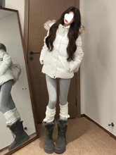 �Ӻ��޷�������q������Ů�ÿ��@�����¶��������޶̿��ɫ�Bñ��