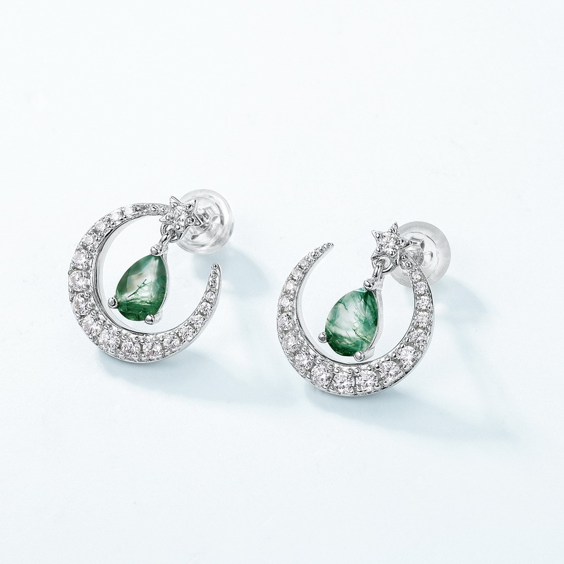 Pendientes de piedra de musgo verde natural de luna de personalidad de minería caliente transfronteriza Mujer S925 Pendientes de ágata de agua de diamantes llenos de plata Moda