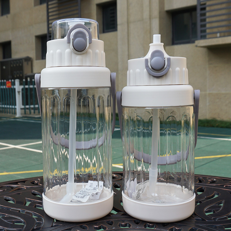 Simple gran capacidad de plástico transparente paja taza de agua estudiantes masculinos y femeninos portátil deportes taza de espacio portátil hervidor de agua 2L