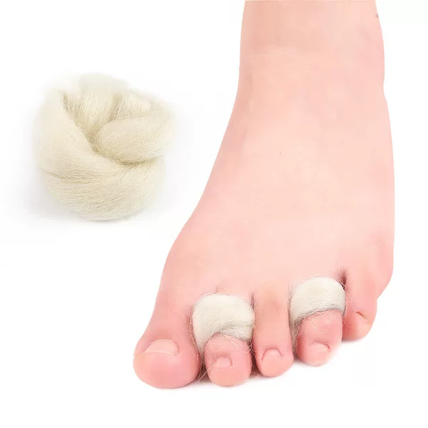 Anti-wear toe divider pad overlap separator breathable soft toe-to-toe sweat-absorbent wool eyelet clip white free size