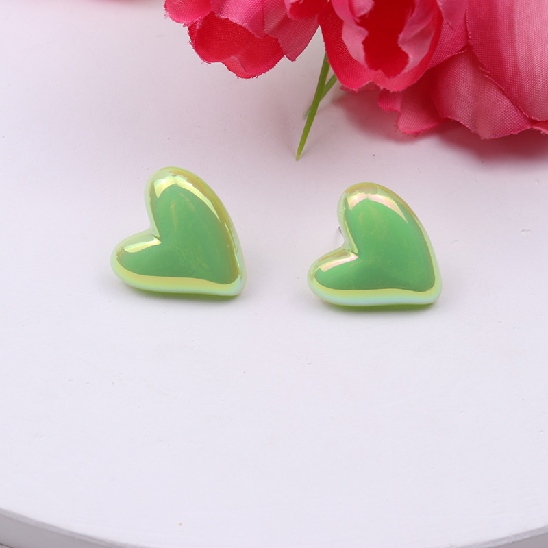 Cute Heart Shape Arylic Women's Ear Studs display picture 8